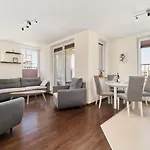 Architektow Avenue Arena Apartment Free Parking By Renters